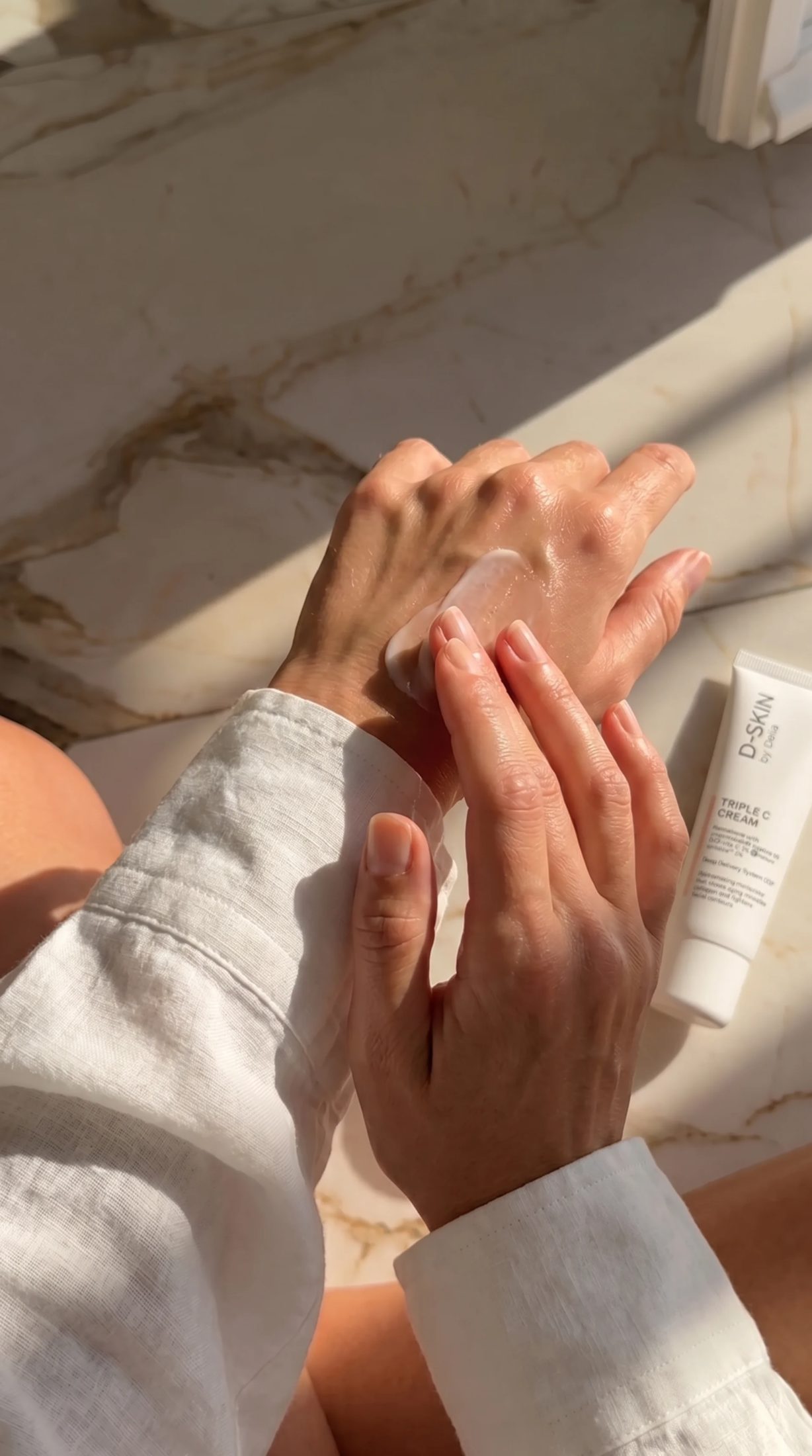 D-SKIN Hello Summer 26 product visual